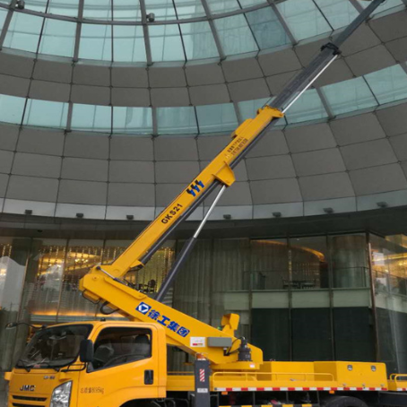 市北附近高空作业车租赁｜安全设备租赁｜高空安装|工程定制化方案｜亿立达设备租赁